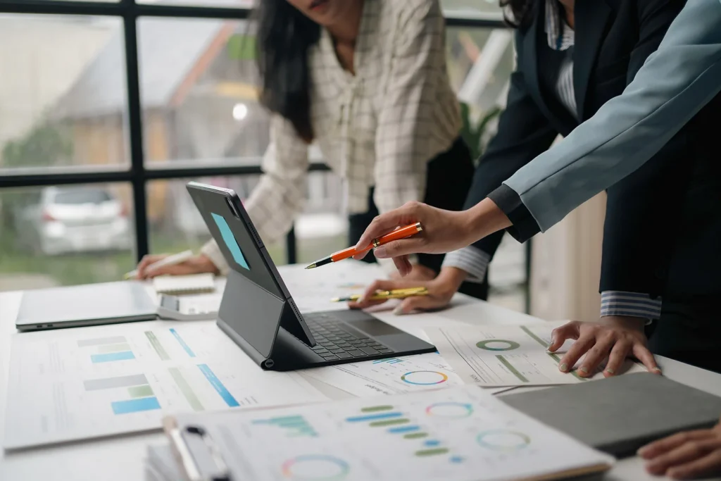 The Ultimate Guide to Outsourced Bookkeeping: Streamlining Your Business Finances